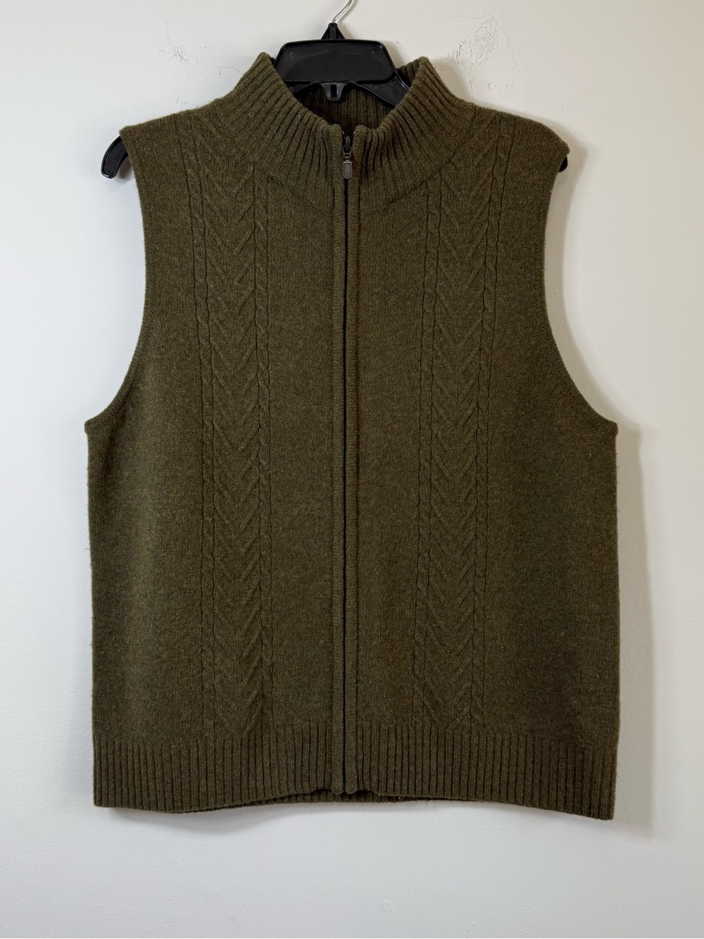 Vintage Pendleton 100% Lambswool Cable Knit Sweater Vest Olive Green Zip Large